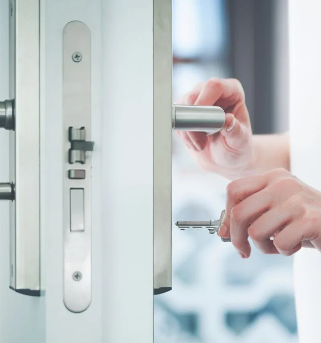 Puertas y ventanas de aluminio con aislamiento térmico y acústico