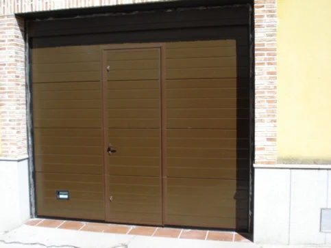 Puertas seccionales, basculantes y de cristal