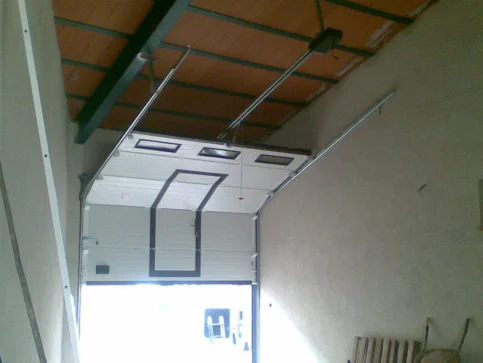 Puertas seccionales, basculantes y de cristal