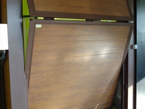 Puertas seccionales, basculantes y de cristal